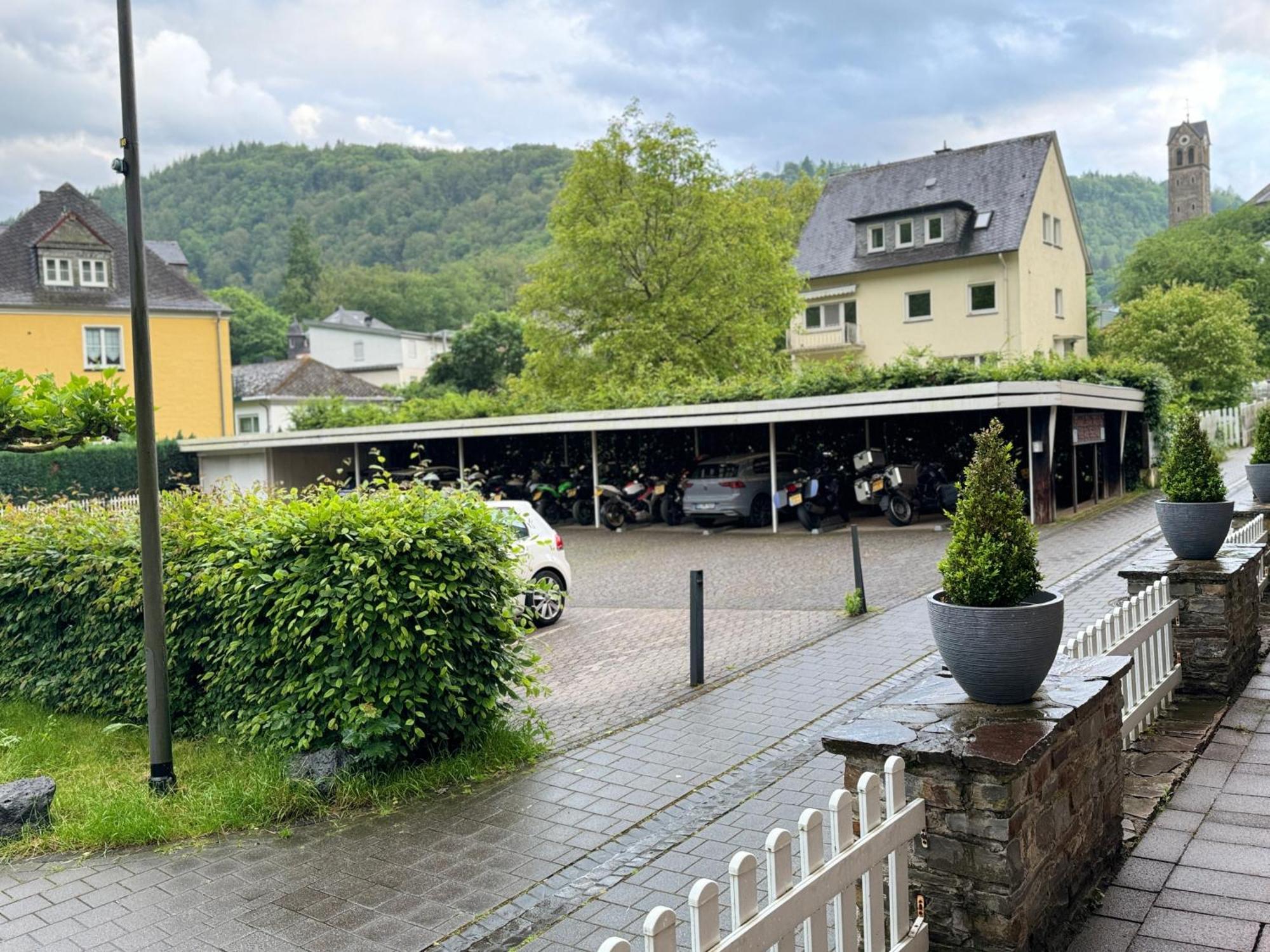 Hotel Alte Muehle Bad Bertrich Extérieur photo